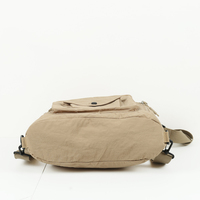 Sac à dos bandoulière pour femme de la série Light Travel, matériau doux et écologique, design multifonctionnel transformable