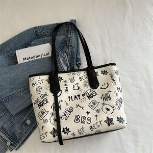 Ladies' <b>handbag</b> with fashionable printed design, women's shoulder bag, tote bag - Product Image 1