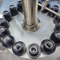 Machine de remplissage et de scellage semi-automatique en acier inoxydable de haute précision pour l'emballage de tubes en plastique de crème cosmétique et d'onguent