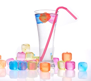 Cubo de <span class=keywords><strong>hielo</strong></span> reutilizable de Plástico LDPE, cubo líquido de refrigeración de bebidas, colorido, gran oferta - Product Image 1