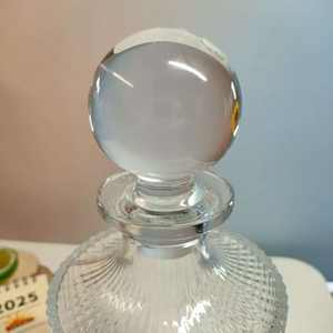 Carafe à whisky en cristal de grande capacité en gros, gravée, style classique, rayures verticales épaisses, bouteille en <span class=keywords><strong>verre</strong></span> à whisky - Product Image 5