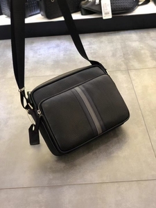 Bolso Bandolera Clásico de Cuero para Hombre, Estilo Mensajero, de Piel de Vacuno Envejecida, para Viajes en el Medio Oriente, Fabricación OEM - Product Image 3