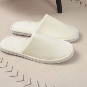 รองเท้าแตะกำมะหยี่สปาแบบใช้แล้วทิ้งพร้อมโลโก้แบบกำหนดเองสำหรับโรงแรมและสิ่งอำนวยความสะดวกสำหรับแขกการเดินทาง - Product Image 4