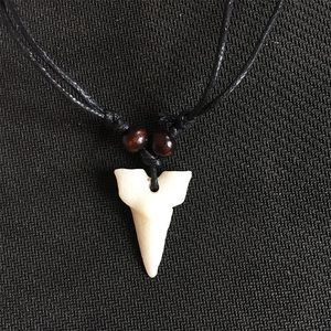 Collana con Dente di Squalo in Resina Personalizzabile e Regolabile per Uomo, Vendita Calda - Product Image 4