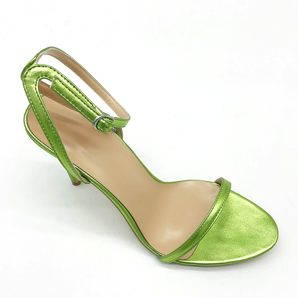 สีเขียวเมทัลลิก