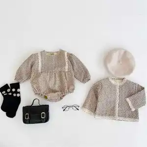 Nieuwe Collectie Vintage Baby Body Little Leuke Puffy Meisje Een Stuk Lange Mouwen Winter Baby Romper Met Jacket Kids Outfit
