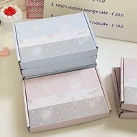 Boîte d'expédition pliable en carton ondulé à motif pastel étoile cerise mignonne imprimée sur mesure pour petites entreprises