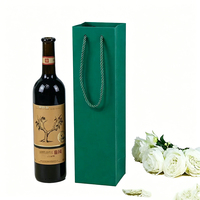 Sacs cadeaux en papier kraft pliables de luxe écologiques avec logo personnalisé en gros, avec fermeture à cordon pour bouquets et emballages de vin