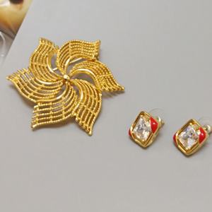 Broche de joyería de lujo <span class=keywords><strong>para</strong></span> abrigo, <span class=keywords><strong>broches</strong></span> elegantes a la moda <span class=keywords><strong>para</strong></span> mujer, accesorio de fiesta, hermosos adornos, diseño de broche Extra grande - Product Image 3