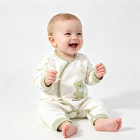 Barboteuse bébé en coton style kimono, adorable imprimé ours cerf-volant, manches longues, design à nouer sur le côté, entrejambe à boutons-pression, pour nouveau-né, usage quotidien