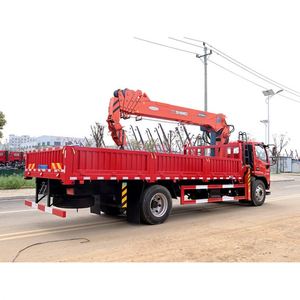 Camión Grúa Dongfeng D8 4*2 Equipado con Grúa de Brazo Recto de 6 Secciones Shimei de 8 Toneladas, Función Combinada de Elevación y Transporte - Product Image 3