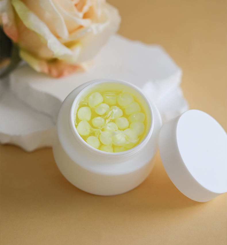 Vitamin C Capsule Cream