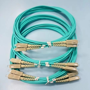 Sản xuất tại Trung Quốc 10g Multimode LSZH Cáp SC/UPC <span class=keywords><strong>LC</strong></span>/UPC OM3 duplex 3m sợi quang vá dây - Product Image 2