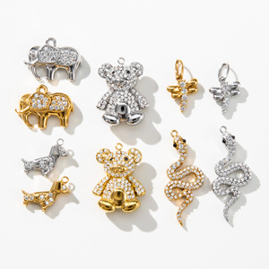 YF9017 Breloques Éléphant Koala Serpent en Acier Inoxydable 316L Plaqué Or PVD 18K Étanche avec Micro-Pavé de Zircons pour Bijoux DIY - Product Image 2