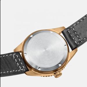 Relojes de Buceo para Hombre, Estilo Clásico Retro Casual, Bisel con Inserto, Esfera Superluminosa, Correa de Cuero Genuino, Resistentes al Agua hasta 200 Metros - Product Image 5