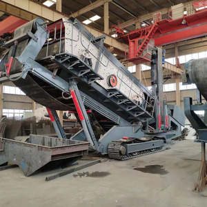 Mobile Rock Crawler Screening Station Screener with Tracked <b>Vibrating</b> <b>Screen</b> Core Component Engine - Product Image 5