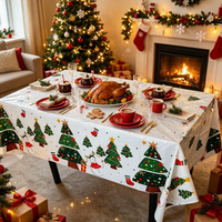 Nappe de Noël Imprimée en PE Imperméable pour Fêtes, Dîners, Maison, Extérieur, Barbecue, Pique-nique – 54x72 et 54x108 Pouces