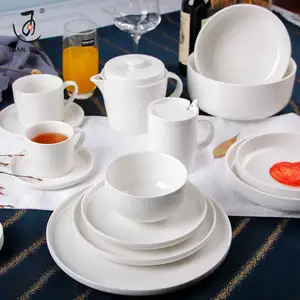 Ensemble de vaisselle de mariage nordique pour restaurant d'hôtel ensemble de vaisselle en céramique imprimé personnalisé assiettes à dîner assiettes de restaurant assiettes en porcelaine