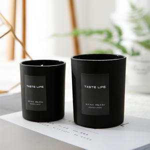 Bougie parfumée artisanale en cire de soja dans un bocal en verre pour la décoration de la maison ou cadeau pour homme pour Diwali - Product Image 3