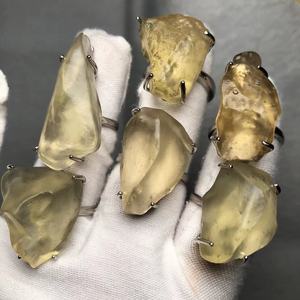 Meihan 도매 최고 천연 리비아 골드 Tektite 운석 925 실버 조정 가능한 여성 반지 보석 만들기 선물 - Product Image 3