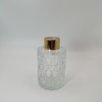 Bouteille d'huile essentielle en verre recyclable de 120 ml, forme cylindrique, bouchon à vis, logo personnalisé estampé à chaud, diffuseur de parfum