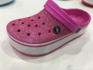 Sepatu <span class=keywords><strong>Clog</strong></span> Taman Wanita Desain Glitter Mewah, Diskon Besar - Product Image 5