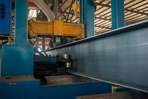 Vigas H IPE220 Laminadas en Caliente 220 110 7.5*12mm de Alta Ductilidad para Clubes Comunitarios Residenciales - Product Image 6