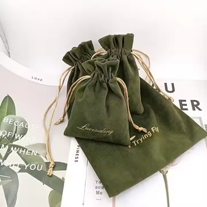 Custom Logo Green Velvet Gift <b>Bags</b> Thicker Soft Jewelry Pouch for Watches Necklaces Economical <b>Dust</b> Sack for Weddings Parties - Product Image 2