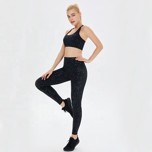 Leggings <span class=keywords><strong>neri</strong></span> <span class=keywords><strong>lucidi</strong></span> a buon mercato Leggings per ragazze all'ingrosso Leggings per Yoga da donna - Product Image 6
