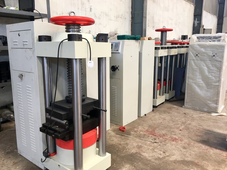 Industrial Digital Hydraulic Compression Tester Yes 2000 0 2000kn