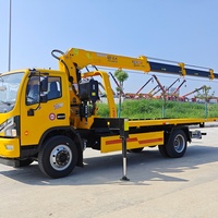 Dépanneuse routière à plateau plat DFAC 4x2 avec grue, camion de remorquage léger de 8 tonnes, camion de récupération de véhicules avec grue de 5 tonnes pour le sauvetage routier