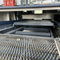 Utools – Meilleures ventes : Découpeuse laser fibre métal 3015 4020 6020 1.5Kw 2KW 3KW – Machine de découpe laser fibre CNC à vendre