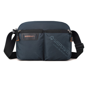 Sac bandoulière unisexe en nylon, sac messager mignon pour un usage quotidien avec logo personnalisé et décoration de lettres pour l'extérieur - Product Image 3