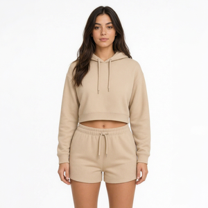 Ensemble de survêtement décontracté 2 pièces pour femme : sweat à capuche court beige et short, personnalisable avec vos impressions, avec cordon de serrage - Product Image 1