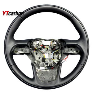 พวงมาลัยคาร์บอนไฟเบอร์แท้ YTcarbon สำหรับ Continental Nautilus NAVIGATOR อะไหล่ตกแต่งรถยนต์ สไตล์รถแข่ง แบบกำหนดเอง - Product Image 2