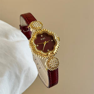Montre à quartz vintage IEKE Little Camellia, montre rétro de <span class=keywords><strong>cour</strong></span>, montre pour femmes sertie de diamants, <span class=keywords><strong>petit</strong></span> cadran en nacre, fabricant - Product Image 1