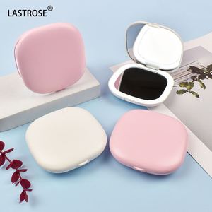 Espejo de Mano con Iluminación LED de 2 Lados, Brillo Ajustable, Carga USB, Diseño Plegable y Portátil para Pinzas de Pestañas - Product Image 2