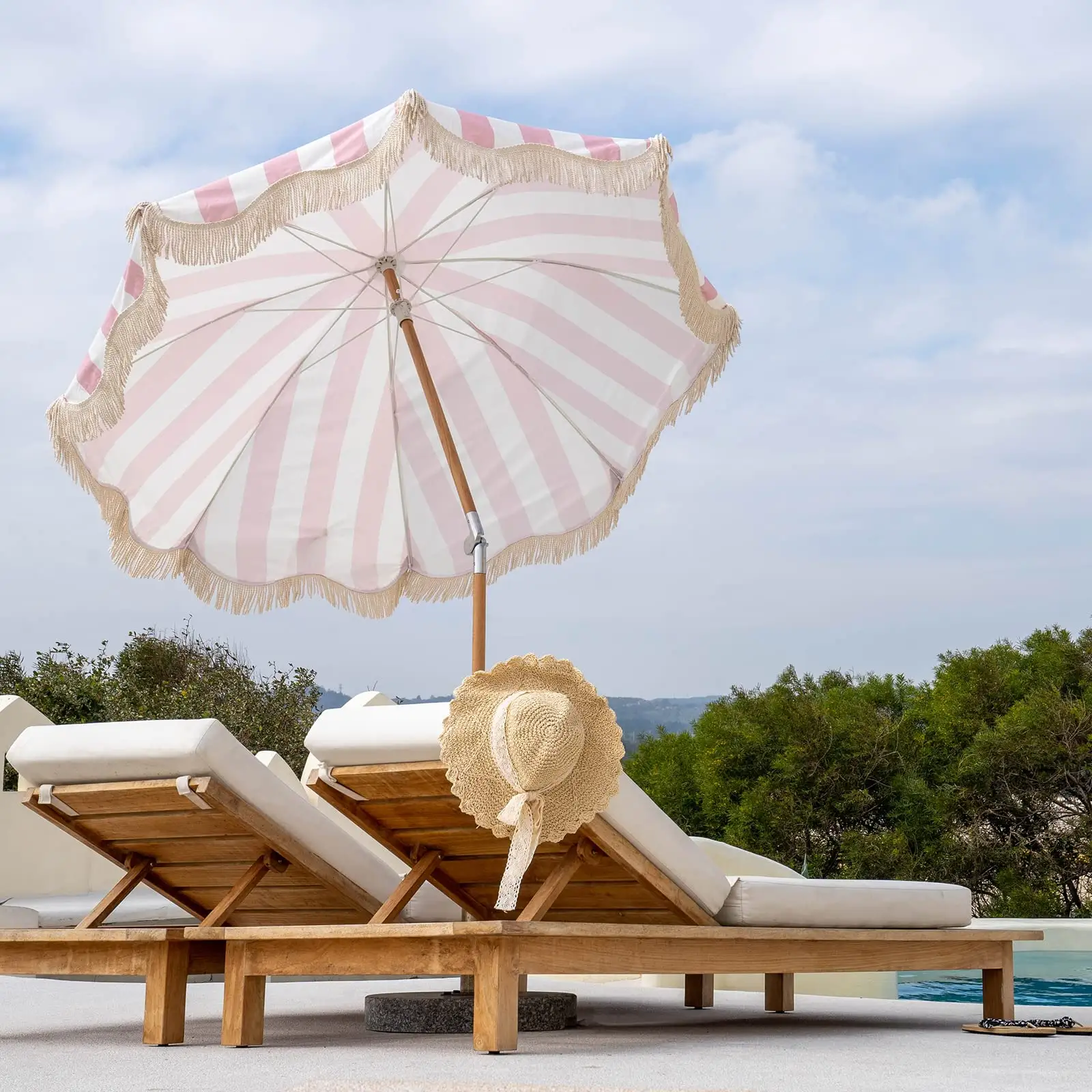 Parasol de plage à pompons classique personnalisé Parasol de plage en bois de luxe avec frange