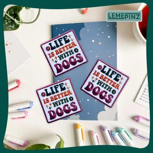 Parche Bordado Termoadhesivo de 3 Pulgadas con la Frase 'Life is Better With Dogs' para Gorras, Ropa, Mochilas, Jeans y Manualidades - Product Image 2