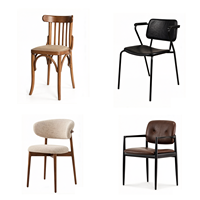 Ensemble de meubles de restaurant rétro industriels modernes, table à manger en bois massif, chaises de cantine vintage, collection de sièges pour café et bistrot