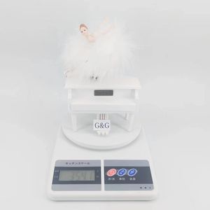Cadeaux de vacances créatifs danse piano blanc ballet fille plume résine boîte à musique rotative - Product Image 6