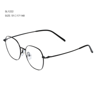 Lunettes légères et élégantes avec des branches super fines, monture en métal rétro, verres transparents sans correction