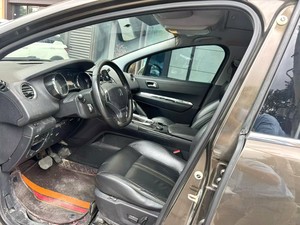 <span class=keywords><strong>Peugeot</strong></span> <span class=keywords><strong>3008</strong></span> 1.6THP Automatique SUV <span class=keywords><strong>2014</strong></span> d'<span class=keywords><strong>occasion</strong></span> avec toit ouvrant, conduite à gauche, état d'origine, économique en carburant, durable - Product Image 4
