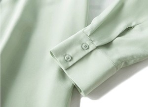 Produttore di abbigliamento <span class=keywords><strong>donna</strong></span> <span class=keywords><strong>camicia</strong></span> di <span class=keywords><strong>seta</strong></span> OEM - Product Image 3