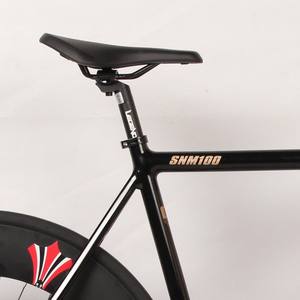 Bicicleta <span class=keywords><strong>Fixie</strong></span> de aleación de magnesio ligera, ruedas integradas de 700C, piñón fijo para hombre, ciclismo urbano, diseño elegante, rendimiento de alta velocidad - Product Image 4