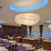JYLIGHTING Grand Lustre Moderne Artistique Personnalisé pour Décoration Intérieure, Lustre en Tissu pour Hall d'Hôtel et Salle d'Exposition à Plafond Haut