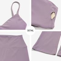 Ensemble de yoga crème brossé TZ9616-4 avec legging capri taille haute effet ventre plat et brassière de sport décolleté en V profond pour le Pilates en extérieur