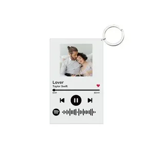 Buena calidad acrílico <span class=keywords><strong>Spotify</strong></span> placa personalizada foto canción Día de San Valentín música acrílico personalizado llaveros - Product Image 6