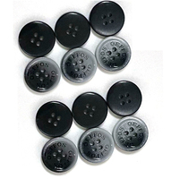Kancing kemeja Resin campuran hitam dan putih kustom, cocok untuk menjahit kemeja pria dan wanita, dengan empat lubang.