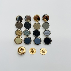 Oem biểu tượng tùy chỉnh kim loại Snap Nút Hợp kim kẽm nhấn nút với <span class=keywords><strong>Shank</strong></span> phong cách cho hồi giáo thobe Hàng may mặc mạ kỹ thuật - Product Image 1